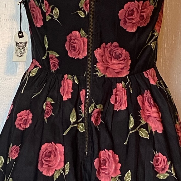 NWTS Forever 21 Strapless Dress - Picture 5 of 8